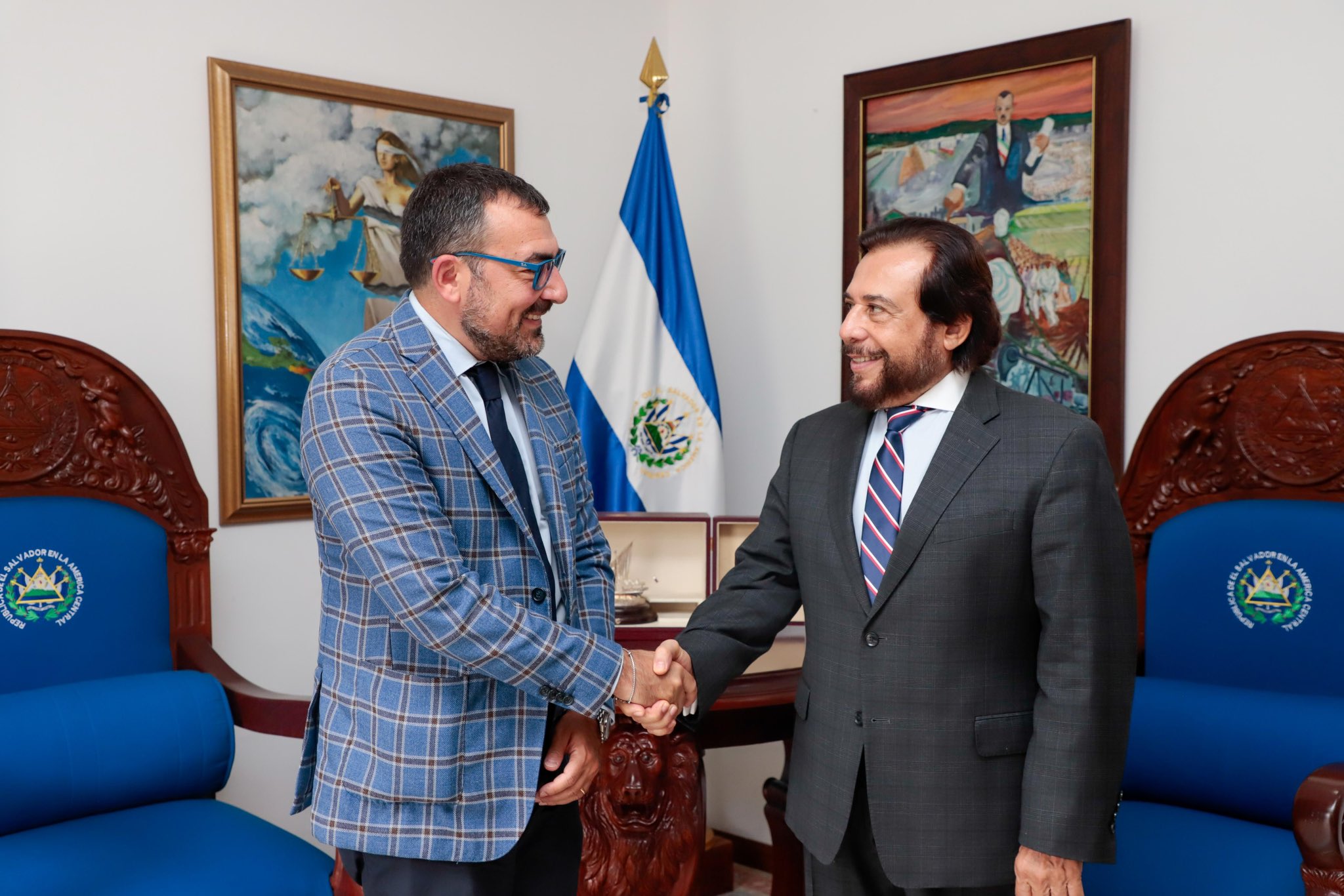 Vicepresidente Ulloa reafirma cooperación con la OIM en temas migratorios vicepresidente-ulloa-reafirma-cooperacion-con-la-oim-en-temas-migratorios